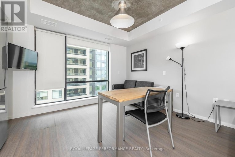 29665093/1118-105-champagne-avenue-s/west-centre-town/ottawa/ontario/K1S5E5_12