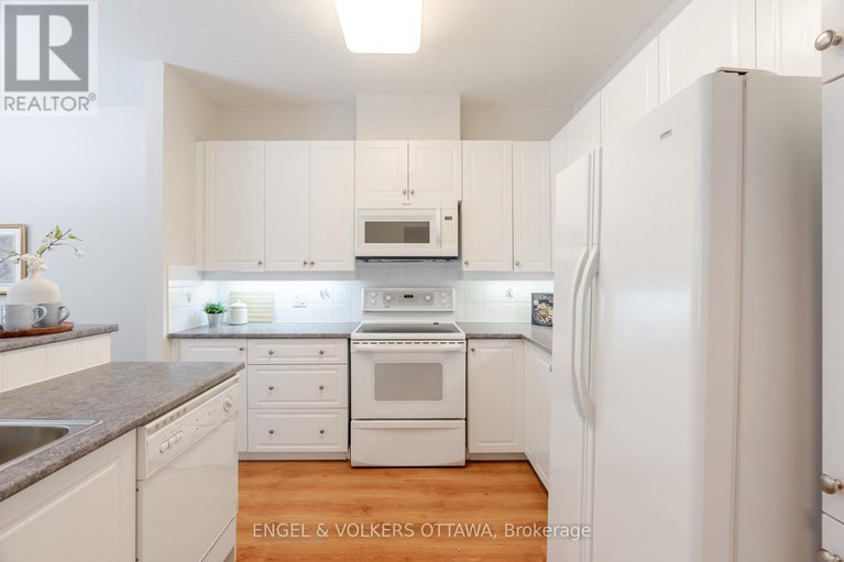 29045611/60-sable-run-drive/stittsville-central/ottawa/ontario/K2S1W7_26