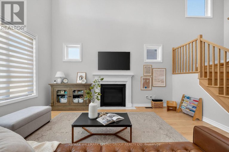 29359573/56-viceroy-mews/blossom-parkkemp-parkfindlay-creek/ottawa/ontario/K1X0J5_9