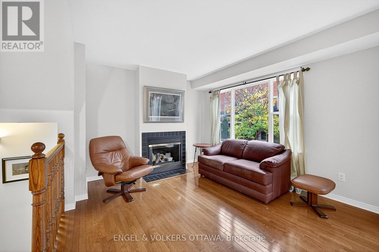 29030963/277-mart-circle/manor-park/ottawa/ontario/K1K4W2_13