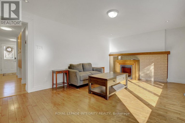 29057303/1142-elmlea-drive/beacon-hill-south/ottawa/ontario/K1J6V9_2