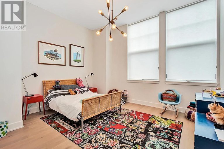 29345321/202-12-stirling-avenue/hintonburg/ottawa/ontario/K1Y1P8_27