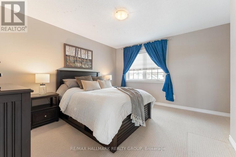 28460424/182-felicity-crescent/mer-bleuebradley-estatesanderson-park/ottawa/ontario/K1W0C2_27