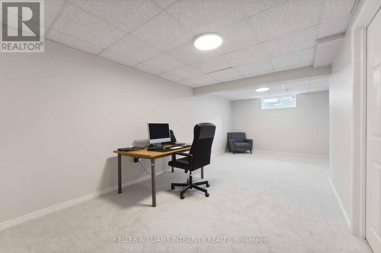 28430472/141-lockhaven-private/stonebridge/ottawa/ontario/K2J5L6_18