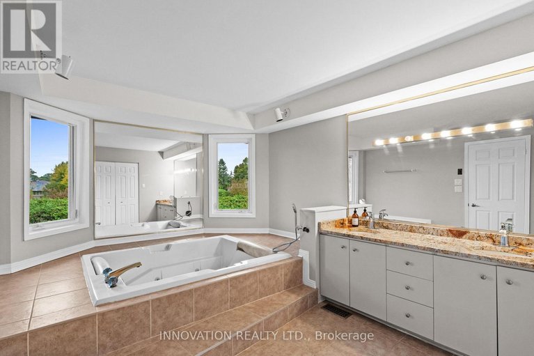 28913497/206-cypress-court/bayshore/ottawa/ontario/K2H8Z8_24