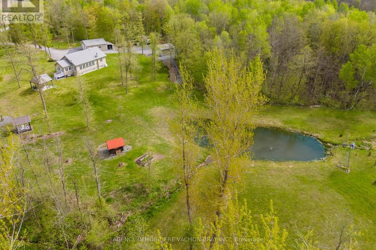 28793859/18668-concession-2-road/north-glengarry-kenyon-twp/north-glengarry/ontario/K0C1B0_45