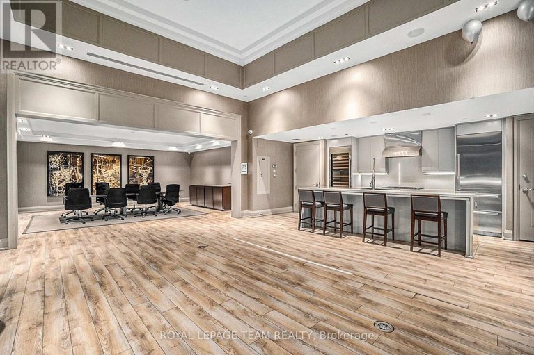 29581122/406-111-champagne-avenue-s/west-centre-town/ottawa/ontario/K1S5V3_30