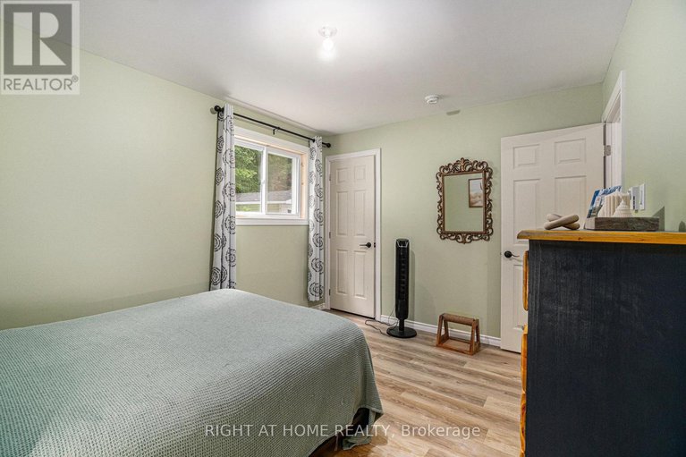 28786512/15-willis-james-lane/mcnabbraeside-twps/mcnabbraeside/ontario/K7S2A5_16