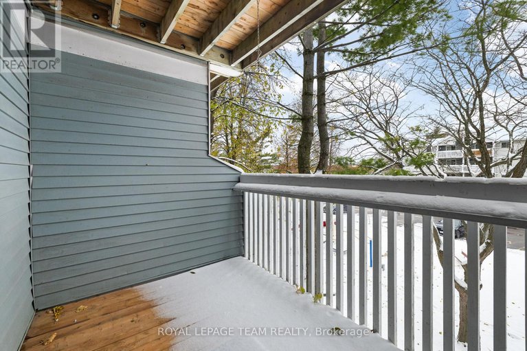 29098666/314-214-viewmount-drive/borden-farmstewart-farmcarleton-heightsparkwood-hills/ottawa/ontario/K2E7X3_20