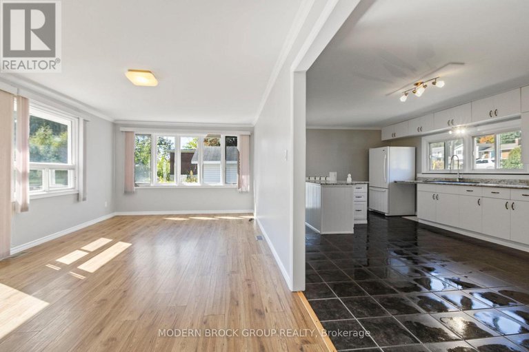 28960799/27-sarah-street/augusta-twp/augusta/ontario/K0E1P0_11