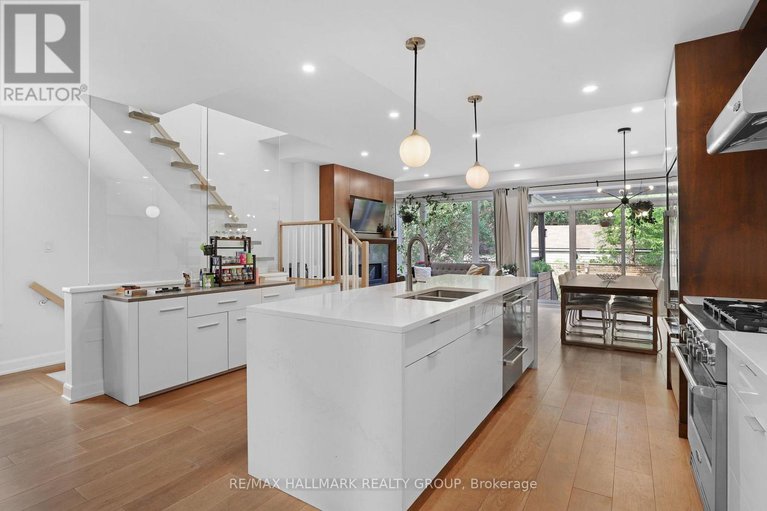 28551598/460-bevan-avenue/westborohampton-park/ottawa/ontario/K1Z5S4_14
