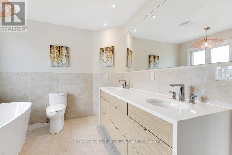 29114346/5525-pettapiece-crescent/manotick-village-manotick-estates/ottawa/ontario/K4M1C6_28