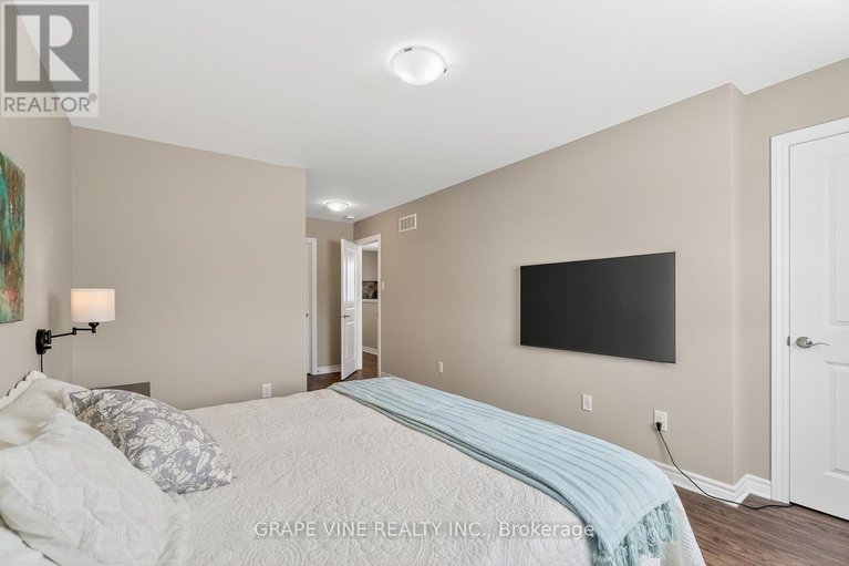 29276548/650-fisher-street/north-grenville-twp-kemptville-south/north-grenville/ontario/K0G1J0_24