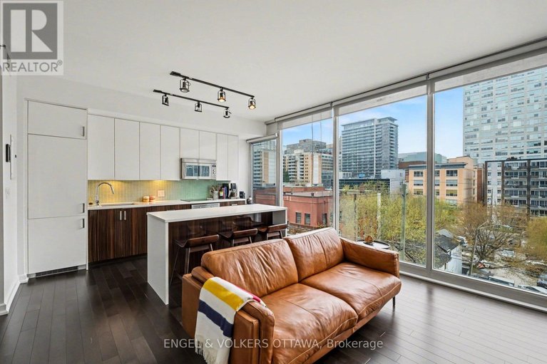 29683861/513-300-lisgar-street/ottawa-centre/ottawa/ontario/K2P0E2_10