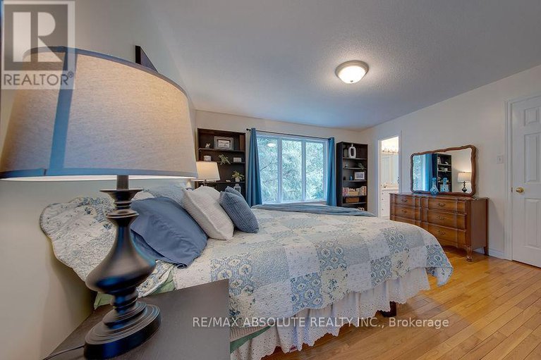 28934715/1601-shauna-crescent/greely/ottawa/ontario/K4P1M8_25