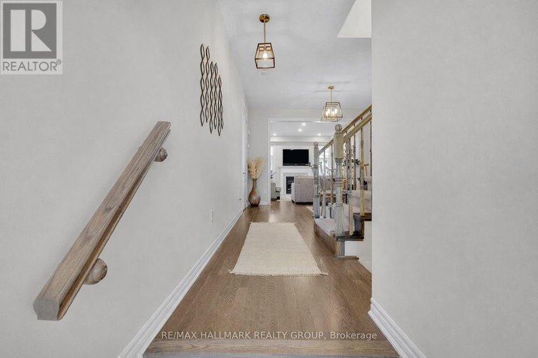 29643093/229-meadowbreeze-drive/emerald-meadowstrailwest/ottawa/ontario/K2M3A6_4