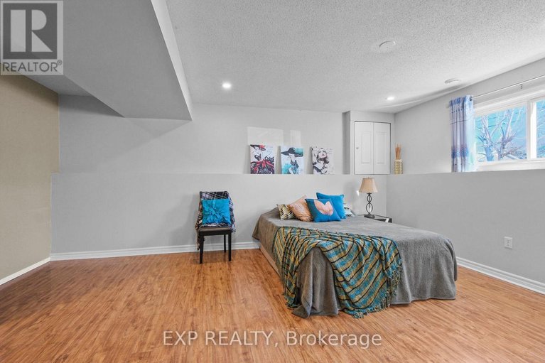 29639426/84-martin-street-n/almonte/mississippi-mills/ontario/K0A1A0_30