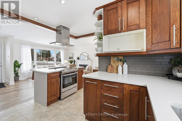 29377077/26-florette-street/cardinal-heights/ottawa/ontario/K1J7L4_13