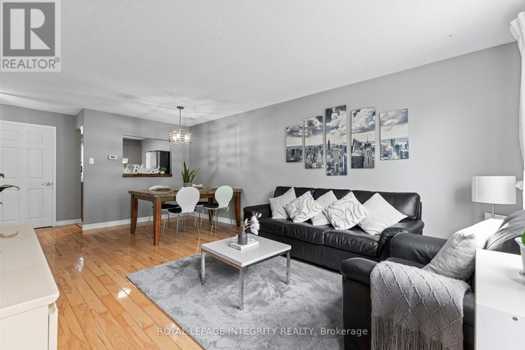 28535502/316-woodfield-drive/tanglewood/ottawa/ontario/K2G3W9_7