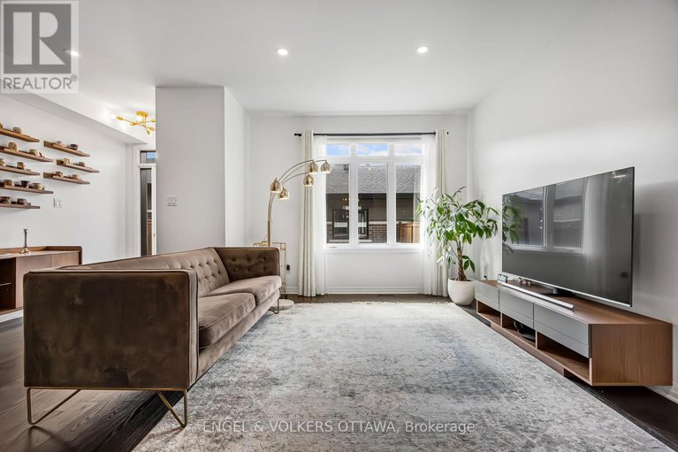 28296597/606-mikinak-road/cfb-rockcliffe-and-area/ottawa/ontario/K1K3X7_9