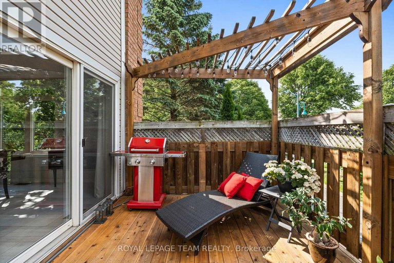 28493440/48-colchester-square/beaverbrook/ottawa/ontario/K2K2X4_14