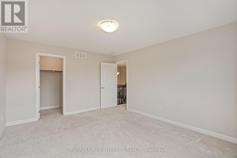 28553792/787-cappamore-drive/half-moon-bay/ottawa/ontario/K2J6V6_45