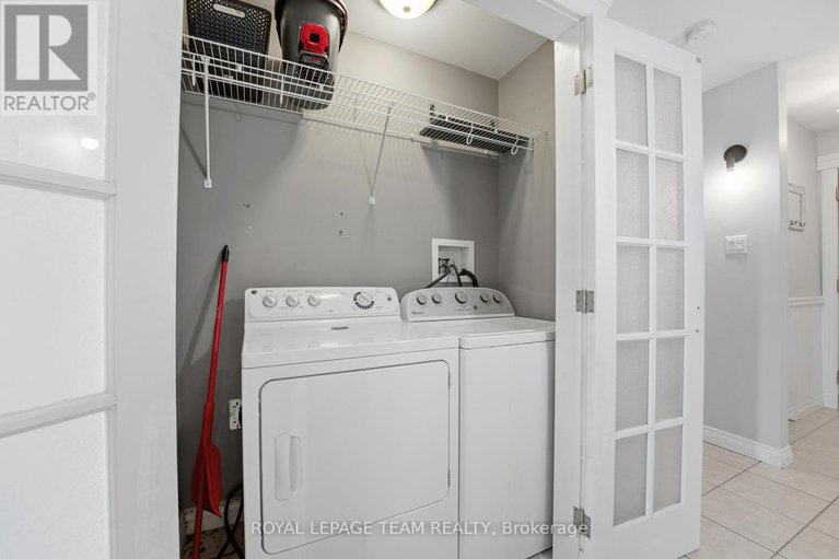 29081356/116-mclachlin-street-s/arnprior/arnprior/ontario/K7S3Y5_32