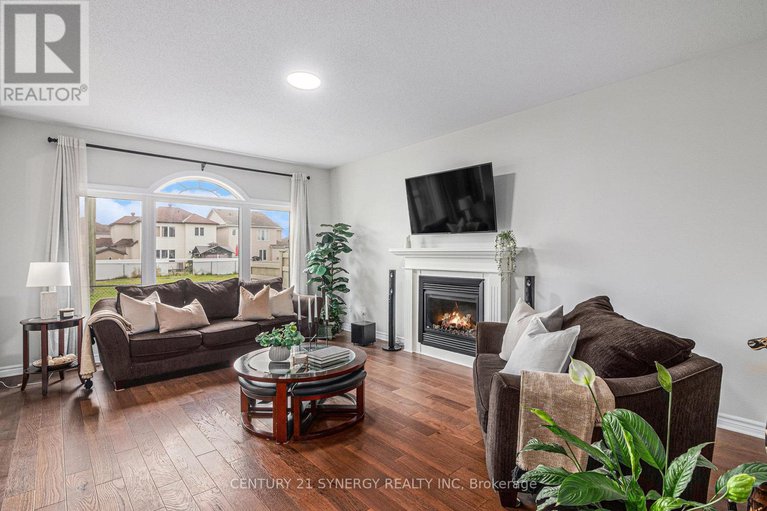 29100391/2479-esprit-drive/avalon-east/ottawa/ontario/K4A0S6_6