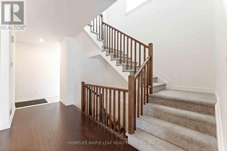 28816771/332-monticello-avenue/emerald-meadowstrailwest/ottawa/ontario/K2S2S5_24