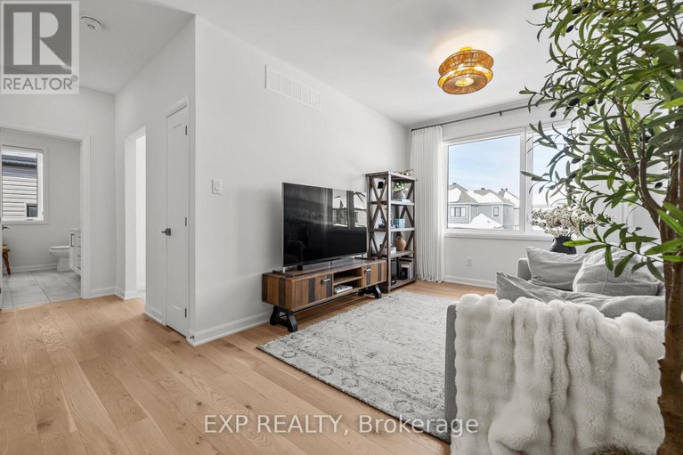 29436094/611-ribbon-street/mahogany-community/ottawa/ontario/K4M0M8_17