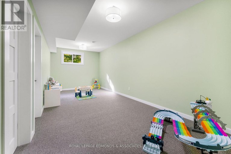 28918852/166-deerfield-drive/mcnabbraeside-twps/mcnabbraeside/ontario/K0A3L0_29