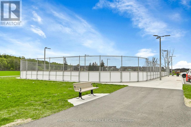 29064818/215-makadewa-private/cfb-rockcliffe-and-area/ottawa/ontario/K1K4Z9_33