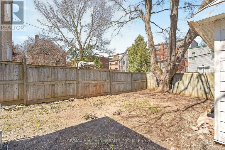 29659903/89-waverley-street/ottawa-centregolden-triangle/ottawa/ontario/K2P0V1_39