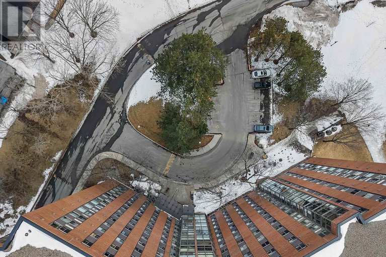 29448212/111-2871-richmond-road/britannia-heights/ottawa/ontario/K2B8M5_35