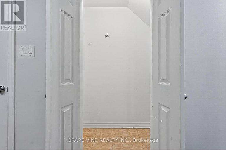 29080513/c-140-mocha-private/blossom-parkkemp-parkfindlay-creek/ottawa/ontario/K1T0K5_25