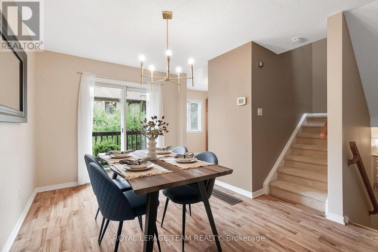 28908363/1473-bryson-lane/sawmill-creektimbermill/ottawa/ontario/K1T2T7_16