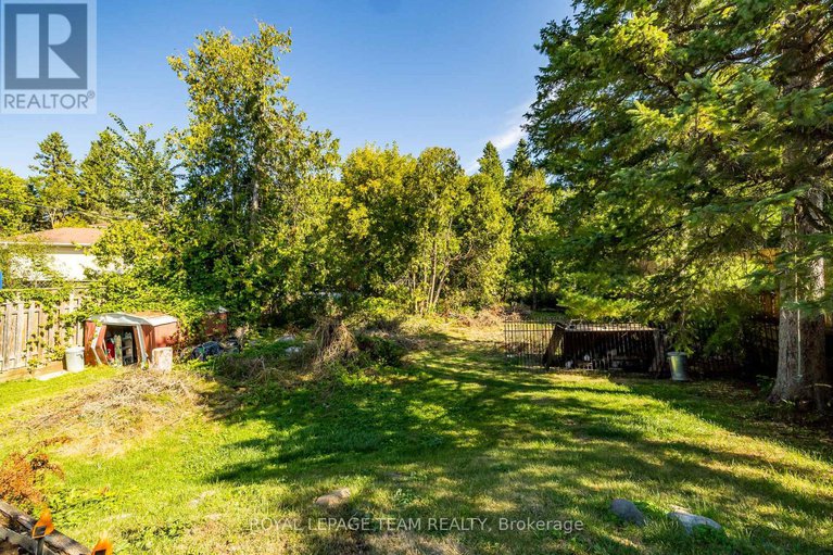 28858996/23-butterfield-road/munster/ottawa/ontario/K0A3P0_36