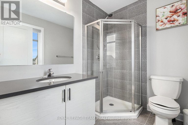 29165176/659-parkview-terrace/village-of-russell/russell/ontario/K4R0C7_16