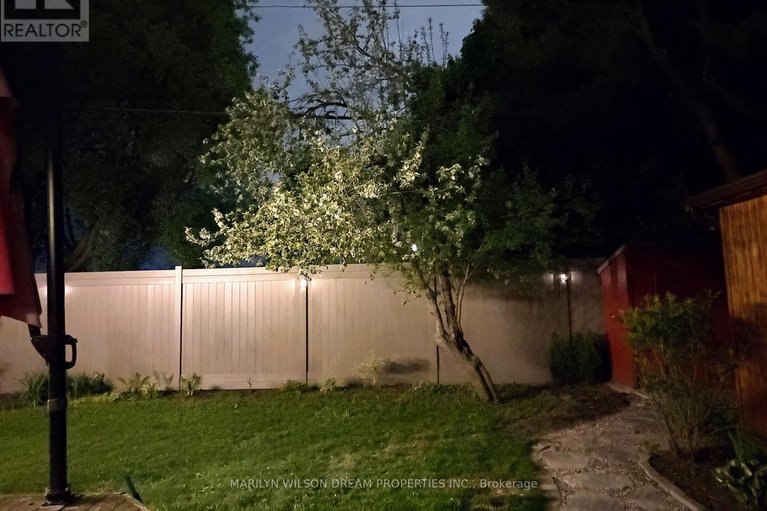 29599055/2105-bangor-street/elmvale-acresurbandale/ottawa/ontario/K1G2X6_9