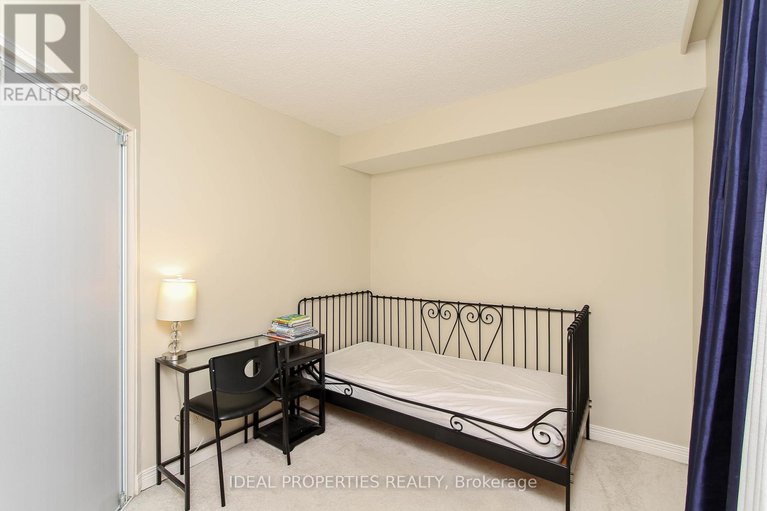 28573644/809-100-grant-carman-drive/borden-farmstewart-farmcarleton-heightsparkwood-hills/ottawa/ontario/K2E8B8_25