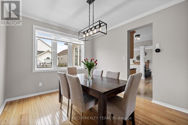 28543683/1591-winterport-way/fallingbrookpineridge/ottawa/ontario/K4A4C2_19