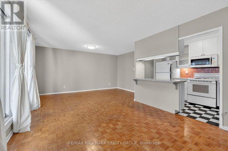 29424745/705-141-somerset-street-w/ottawa-centregolden-triangle/ottawa/ontario/K2P2H1_10