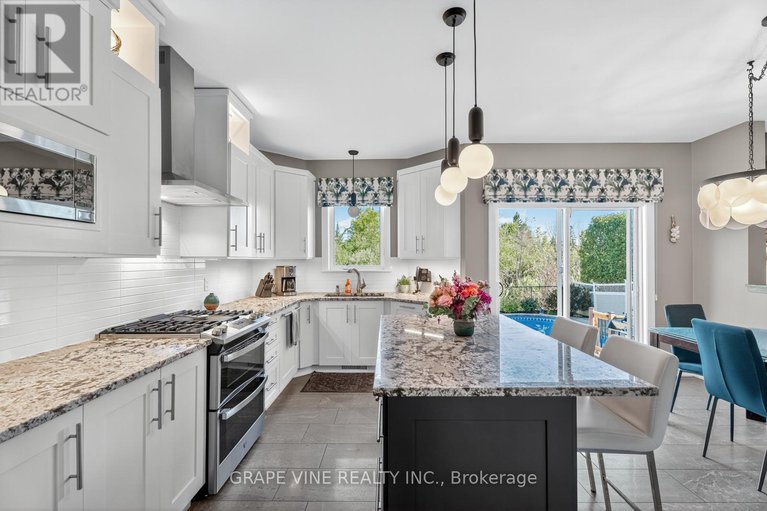 28877043/114-kimpton-drive/stittsville-north/ottawa/ontario/K2S0B9_13