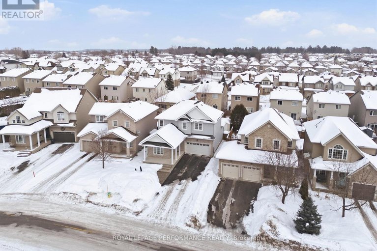 29611757/112-jade-street/town-of-rockland/clarence-rockland/ontario/K4K0C8_37