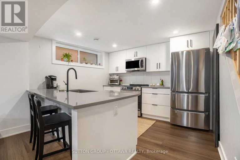 29017811/1299-brookline-avenue/ellwood/ottawa/ontario/K1V6S4_26