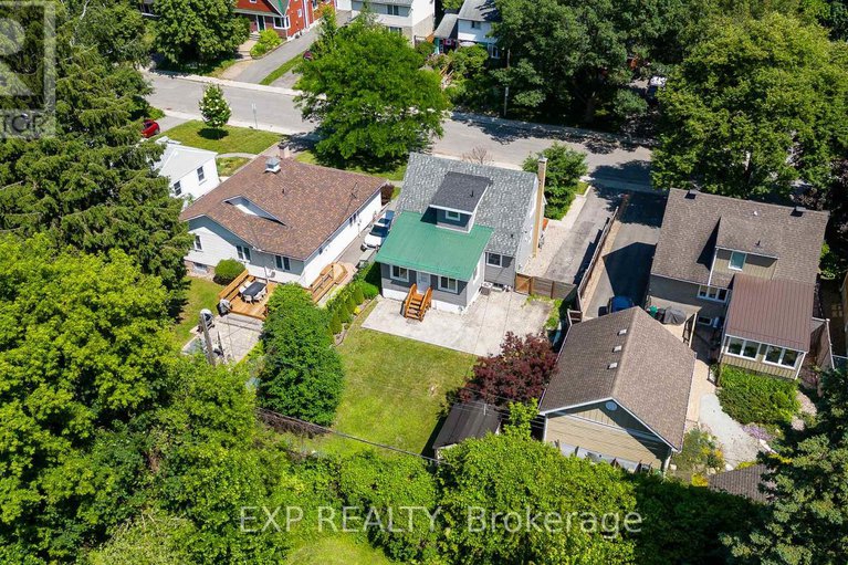 28543964/1552-caledon-street/riverview-park/ottawa/ontario/K1G0H9_39