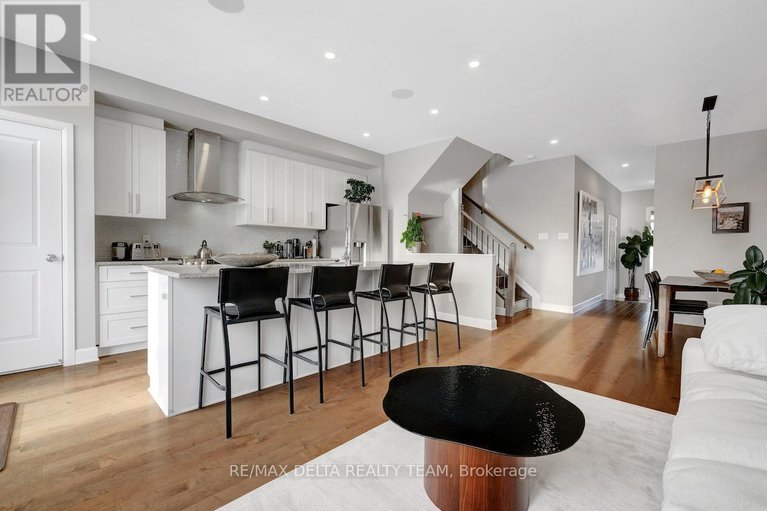 29444417/259-mountain-sorrel-way/avalon-west/ottawa/ontario/K4A1H5_19