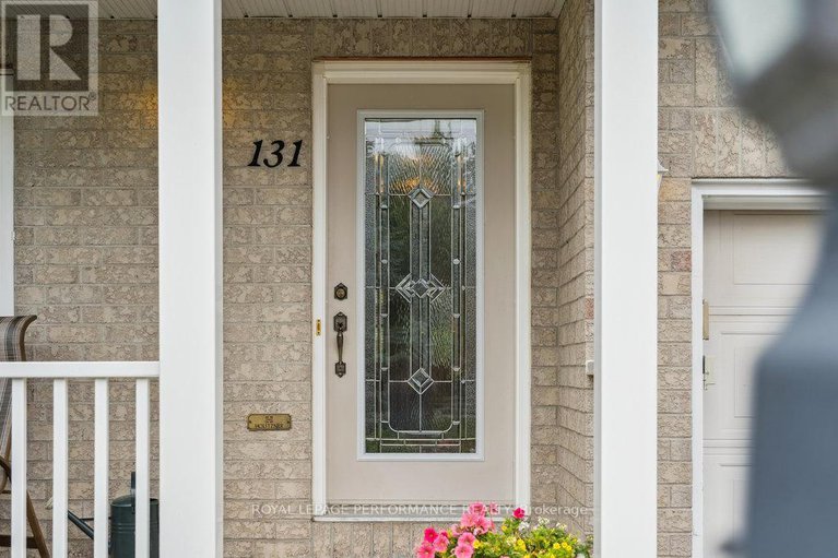 28546578/131-arrowwood-drive/stittsville-south/ottawa/ontario/K2S2G3_2