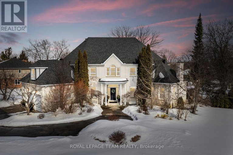 28078826/1345-potter-drive/manotick-village-manotick-estates/ottawa/ontario/K4M1C6_1