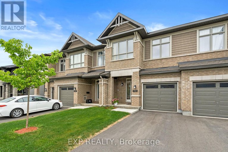 28505158/750-miikana-road/blossom-parkkemp-parkfindlay-creek/ottawa/ontario/K1X0H6_2